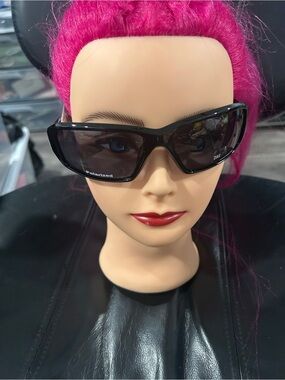 DNA BY M Polarized Black Wrap Sunglasses NWT